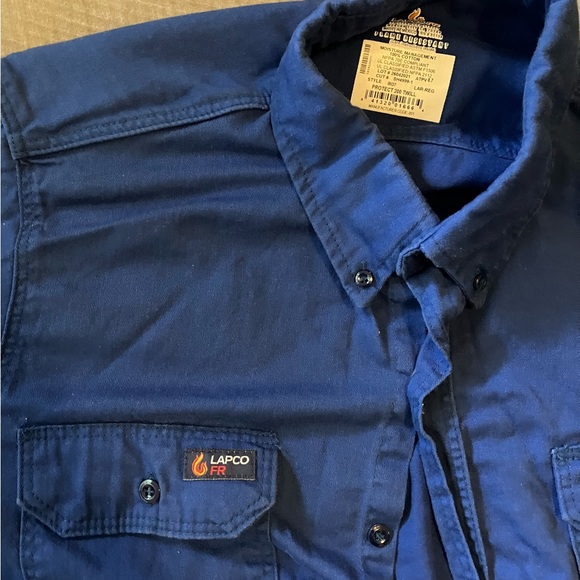 Men’s LAPCO Category 2 fire resistant long sleeve button-up shirt - Picture 3 of 8